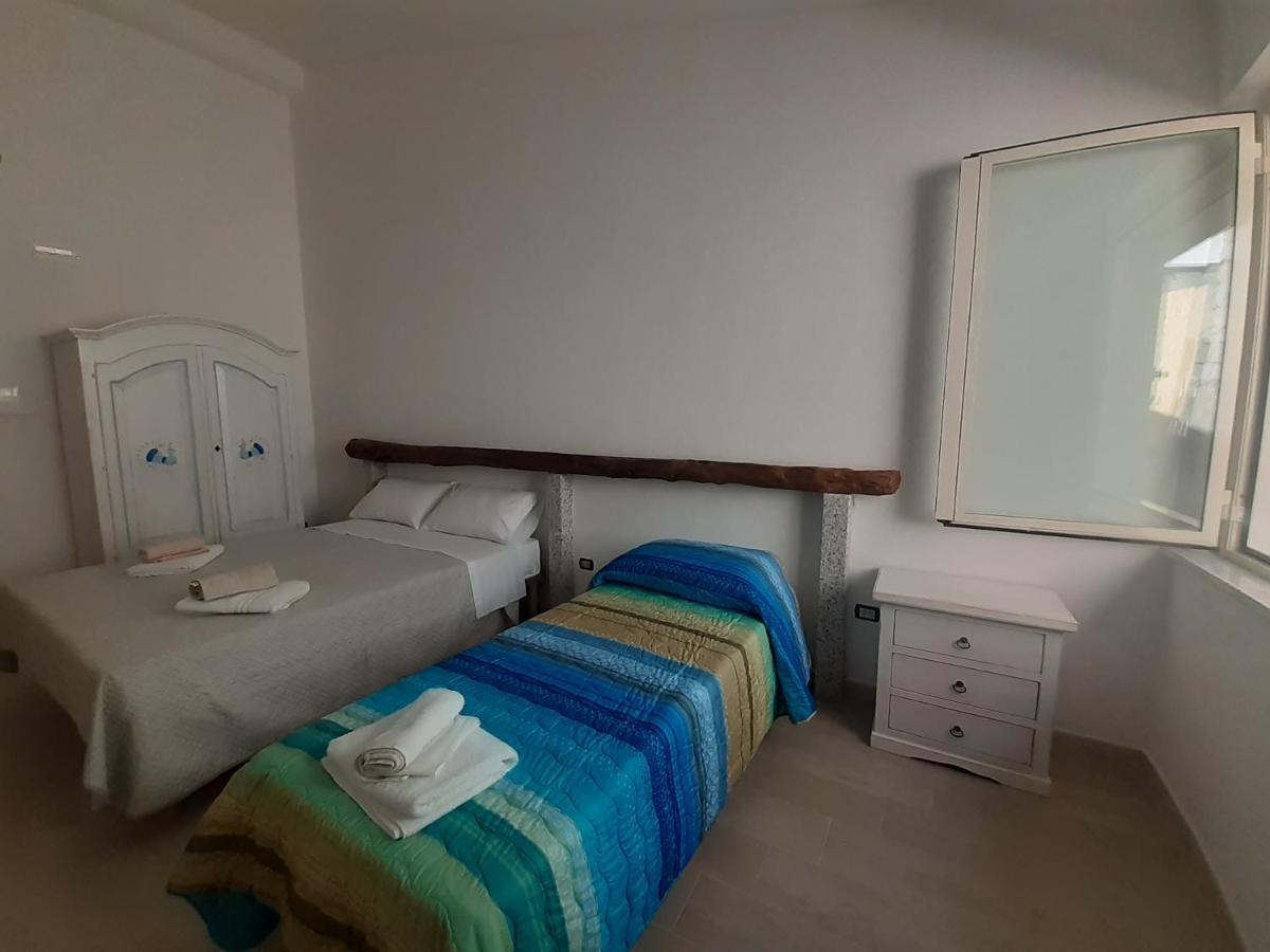 Bed And Breakfast Murales Orgosolo Luaran gambar