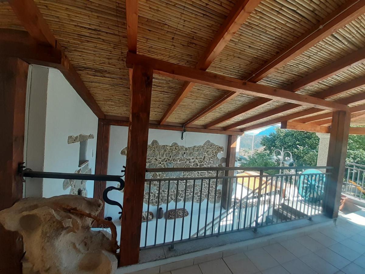 Bed And Breakfast Murales Orgosolo Luaran gambar
