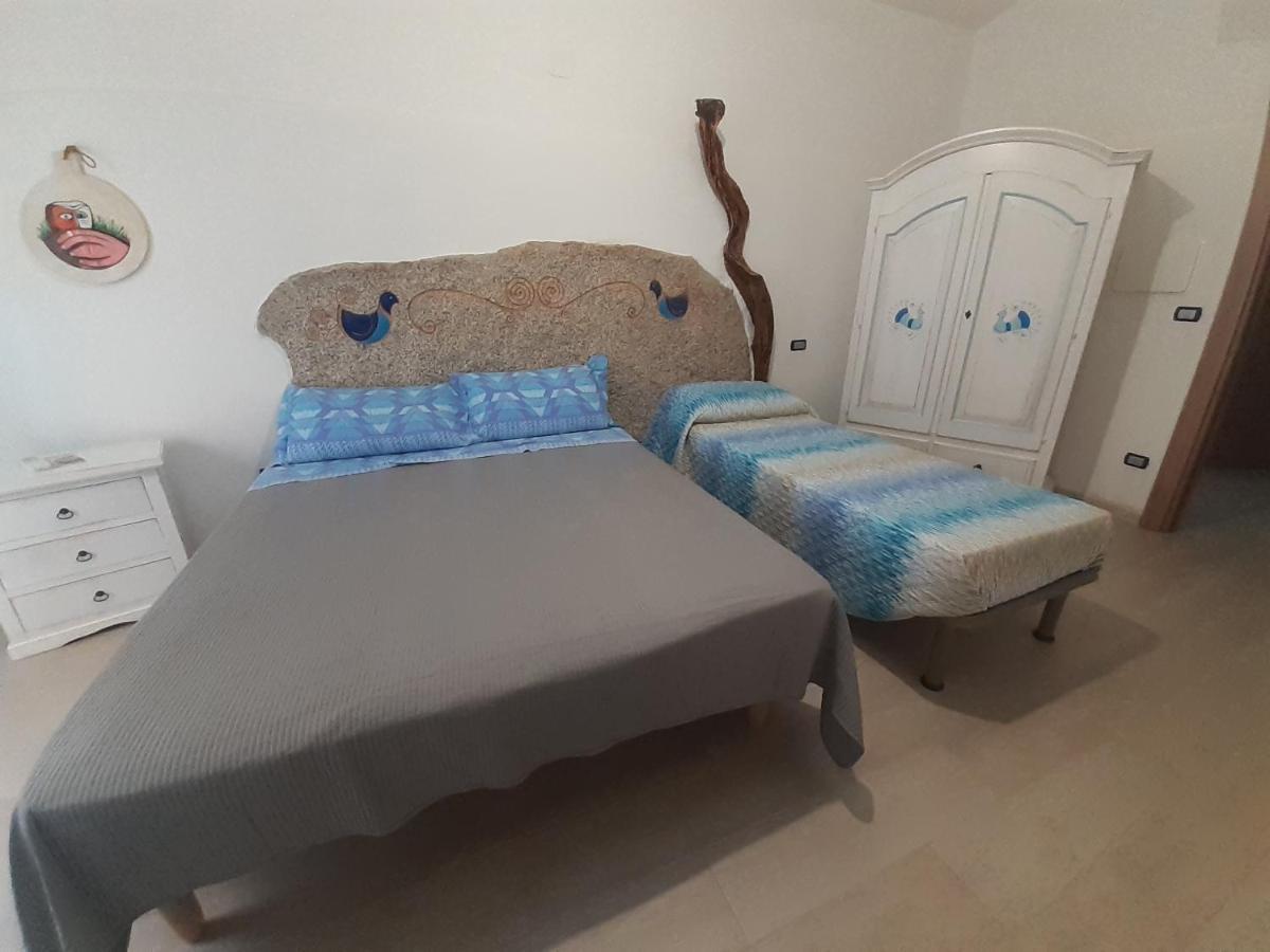 Bed And Breakfast Murales Orgosolo Luaran gambar